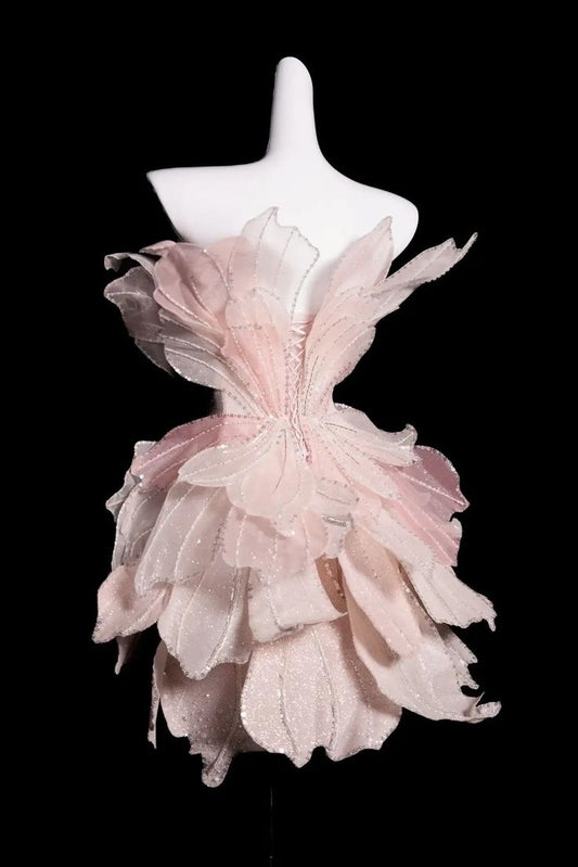 Hermoso vestido de fiesta corto rosa de satén con lentejuelas, sin tirantes, corte A, para regreso a casa y cumpleaños GG3085
