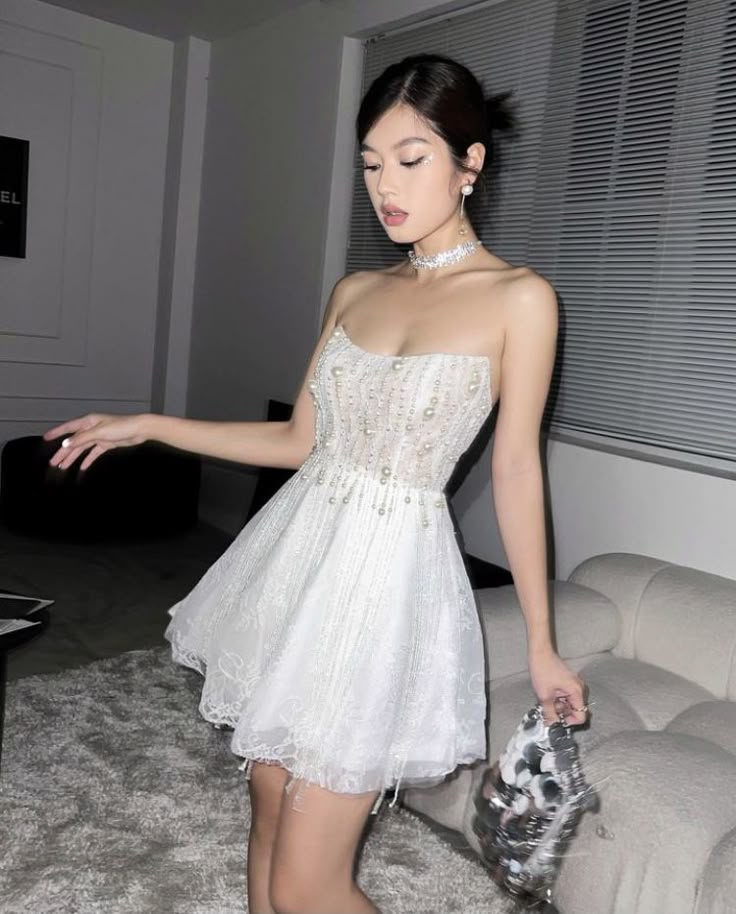 Elegante vestido de fiesta corto de tul blanco sin tirantes, con encaje y cuentas, para regreso a casa y cumpleaños GG3092