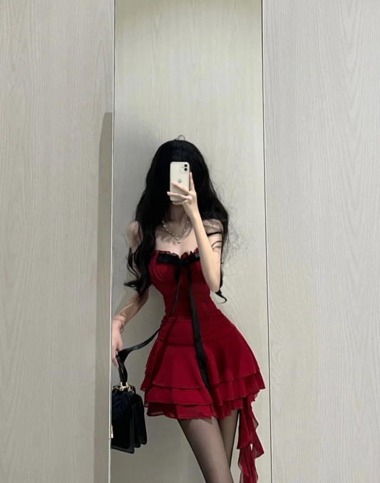 Vestido de fiesta corto de gasa con tirantes finos, corte en A, color burdeos, para regreso a casa y cumpleaños GG3112