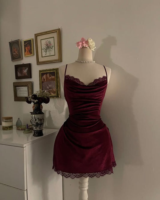 Vestido de fiesta corto burdeos con tirantes finos, encaje de terciopelo, corte A, para regreso a casa y cumpleaños GG3137