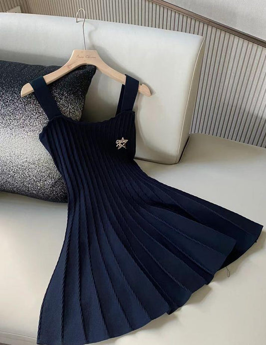 Vestido de fiesta corto plisado de satén azul marino con corte en A, vestido de bienvenida y vestido de cumpleaños GG3230