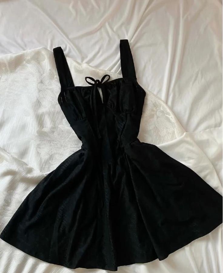 Vestido de fiesta corto de satén negro con corte en A, vestido de bienvenida y vestido de cumpleaños GG3231