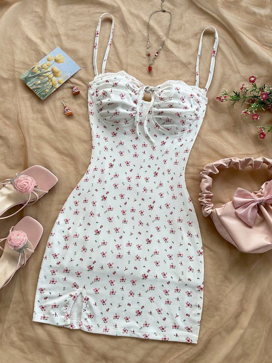 Vestido de fiesta corto de satén con estampado floral y tirantes finos de sirena, vestido de regreso a casa y vestido de cumpleaños GG3235