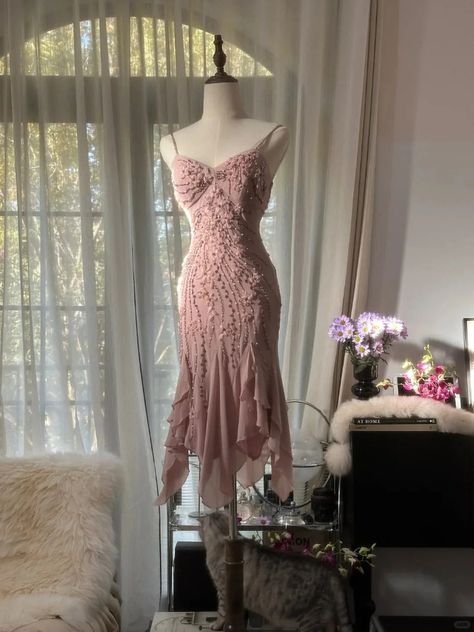 Vestido de fiesta corto de gasa rosa empolvado con tirantes finos y cuentas, estilo sirena, para regreso a casa y cumpleaños GG3238