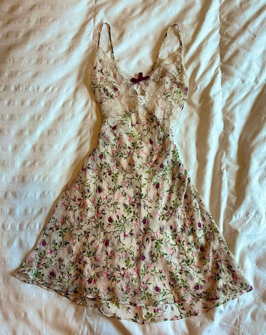 Vestido de fiesta corto de gasa con tirantes finos, encaje floral, corte A, para regreso a casa y cumpleaños, GG3274