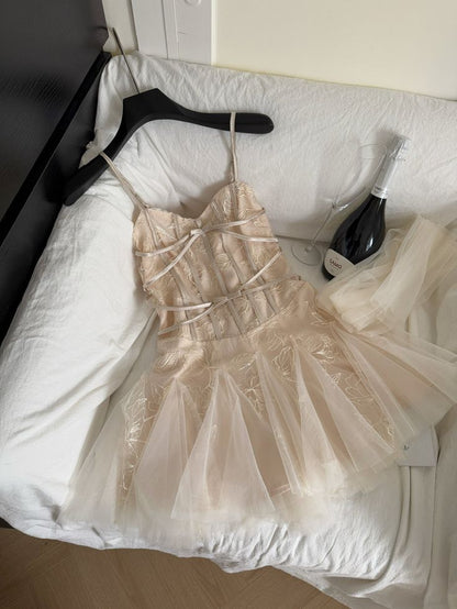 Vestido corto elegante de tul satinado con escote en A y tirantes finos, para fiesta de bienvenida y cumpleaños, GG3335