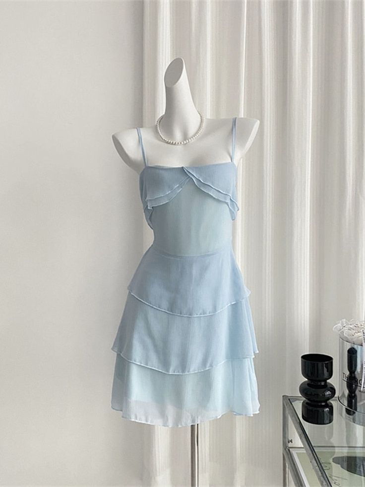 Vestido de fiesta corto de gasa con tirantes finos, corte A, azul claro, con capas, para regreso a casa y cumpleaños GG3342