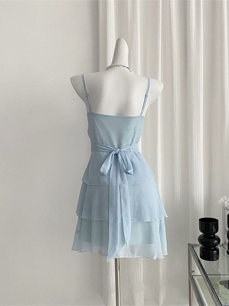 Vestido de fiesta corto de gasa con tirantes finos, corte A, azul claro, con capas, para regreso a casa y cumpleaños GG3342