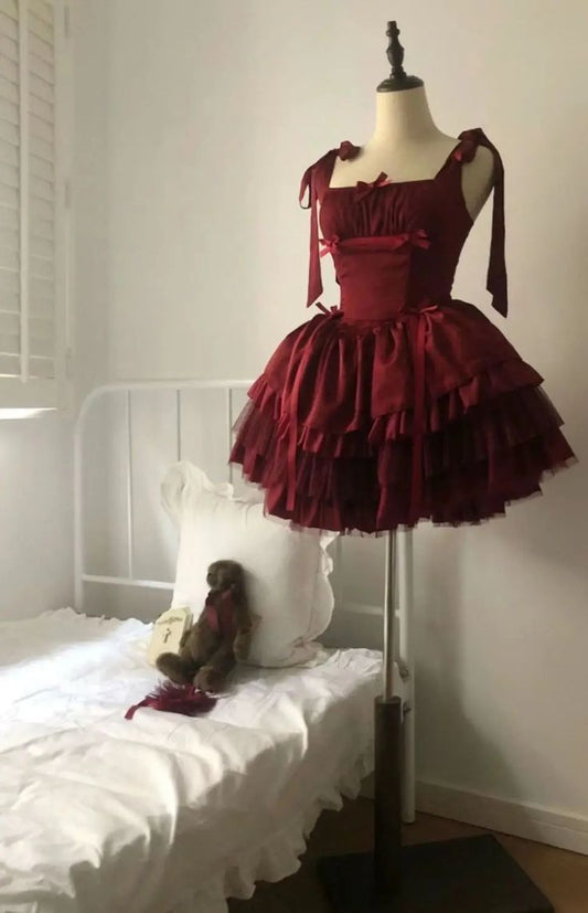 Cute Burgundy Ball Gown Spaghetti Straps Satin Tulle Tiered Short Prom Dress,Homecoming Dress,Birthday Dress GG3527