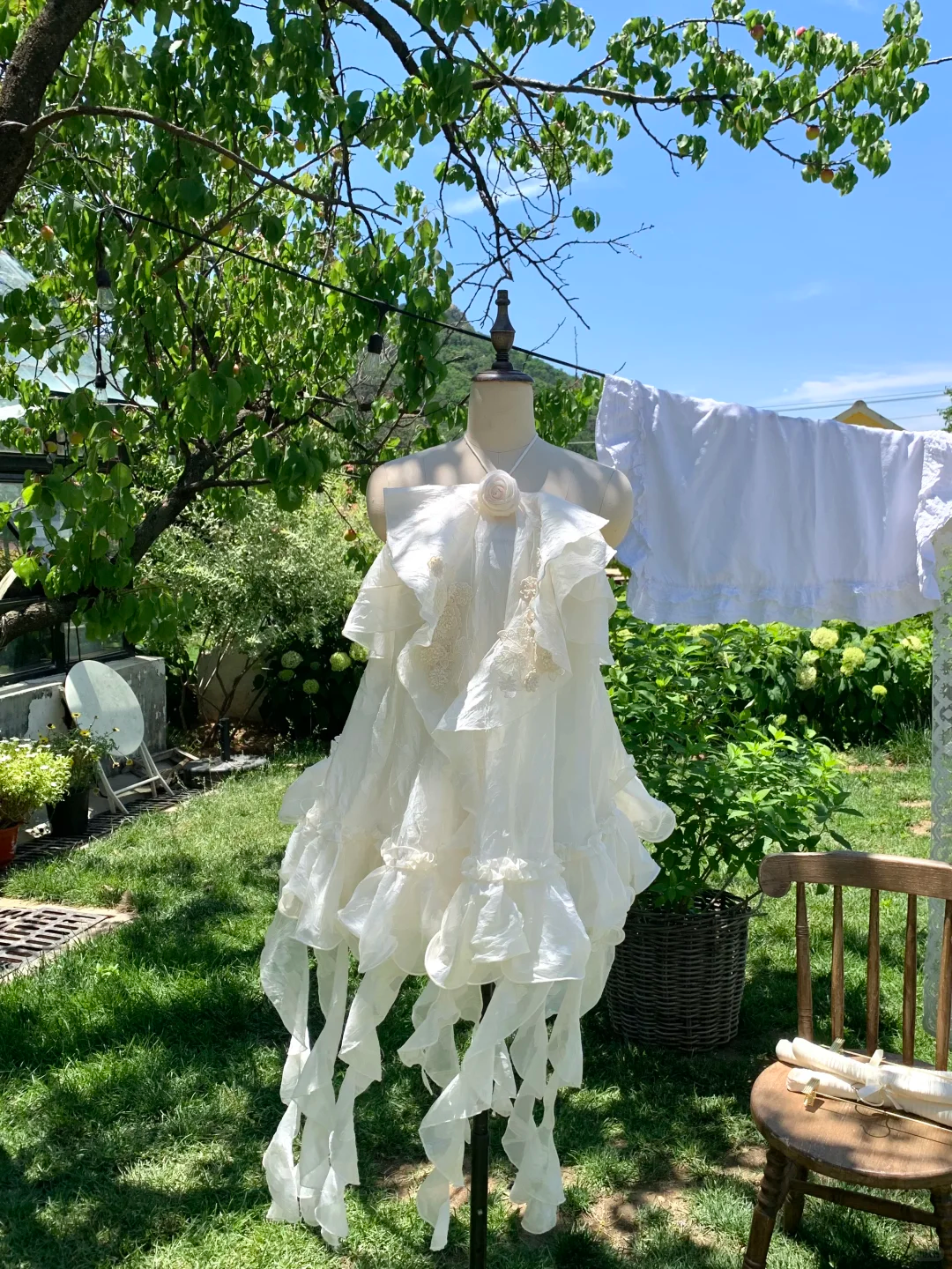 Vestido corto de fiesta de satén con cuello halter, de gasa y volantes, corte A, para cumpleaños de verano, GG3691