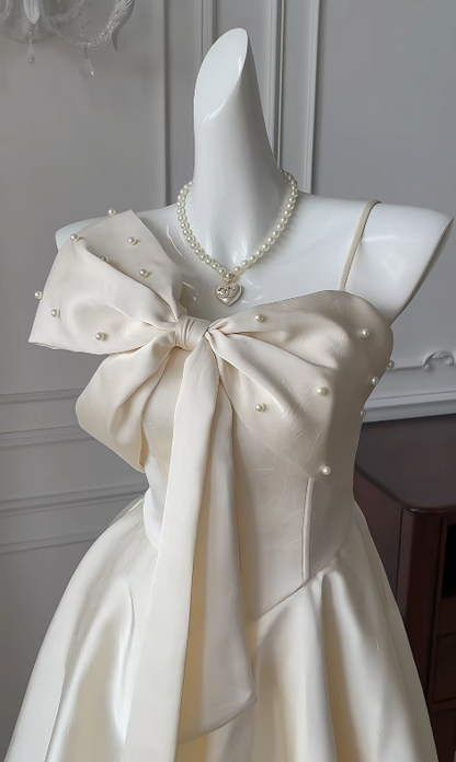 Elegante vestido de fiesta corto de satén con tirantes finos y cuentas, corte en A, para 16 cumpleaños de verano, GG3727