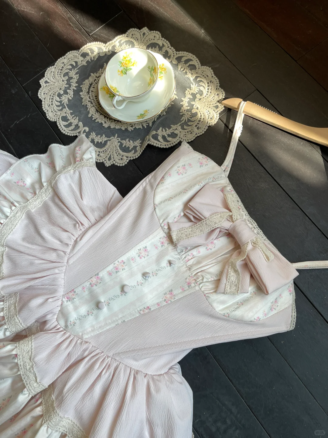 Vestido corto rosa de fiesta de graduación, corte A, tirantes finos, satén, con capas y lazo, para cumpleaños de verano, GG3746