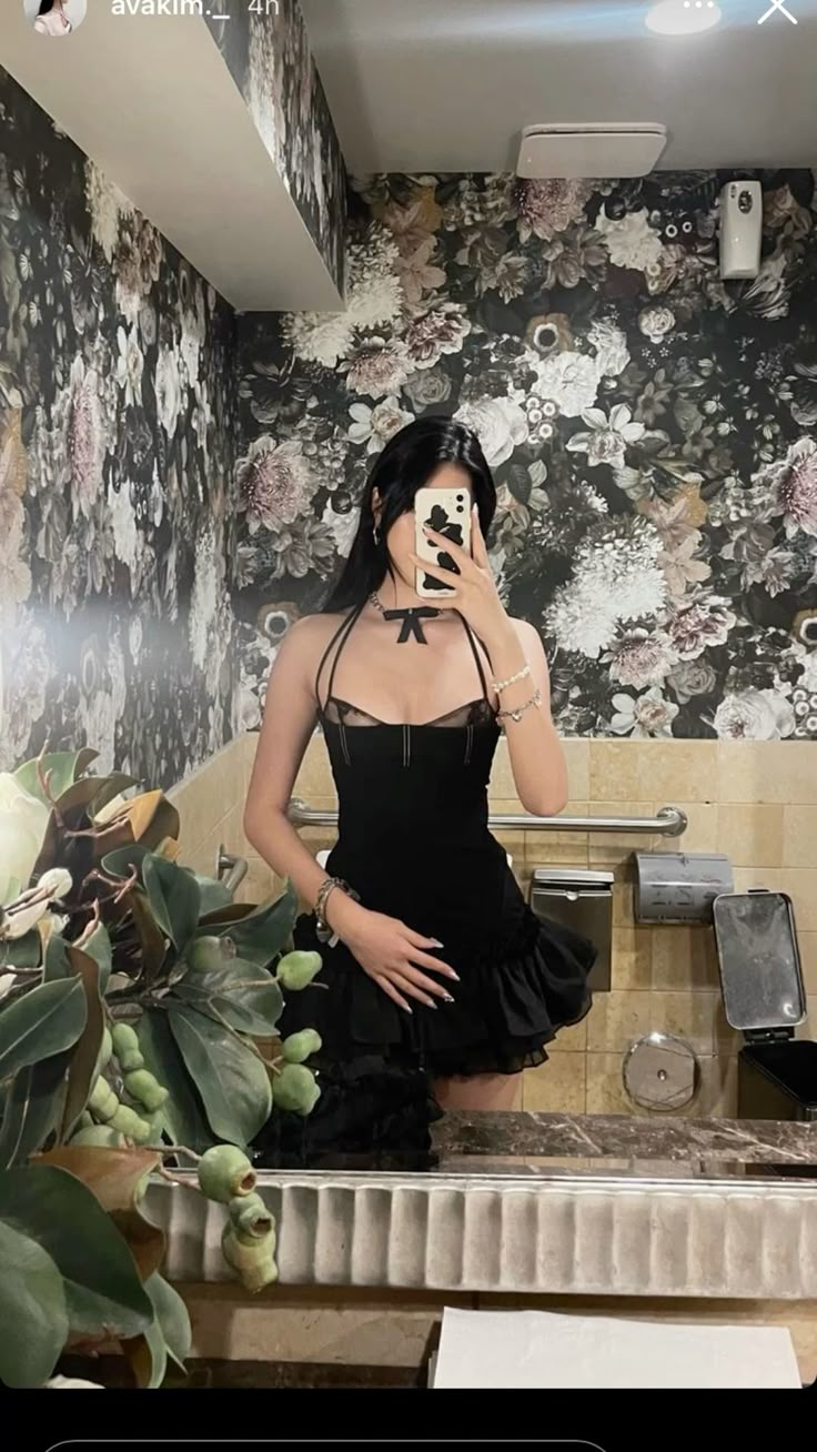 Vestido corto de satén con cuello halter, corte A, sexy, negro, para fiesta de bienvenida, para cumpleaños de verano, GG3755