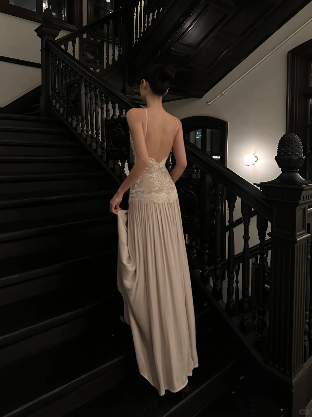 Hermoso vestido de fiesta largo de satén con escote halter y encaje, sin espalda, corte A, para graduación, noche, GG3852