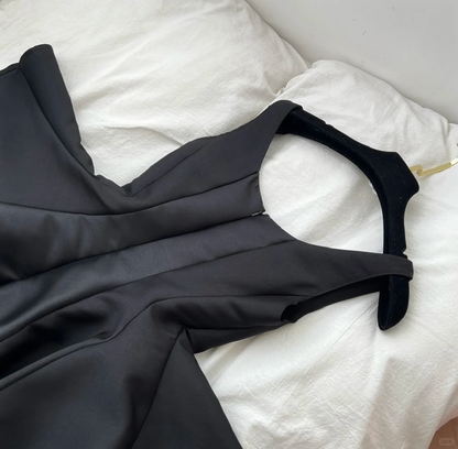 Vestido negro de fiesta corto de satén y tul con corte en A, para verano, para 18 cumpleaños, GG4035