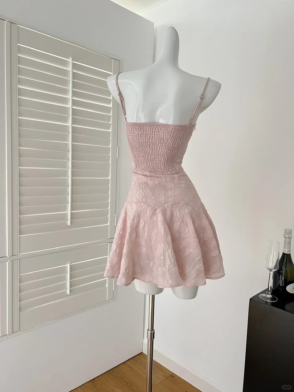 Vestido corto de satén rosa con tirantes finos, corte A, para fiesta de bienvenida, para verano, para 17.º cumpleaños, GG4042