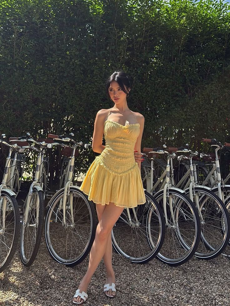 Vestido corto vintage de satén con cuello halter y corte en A para fiesta de bienvenida, vestido de verano para 18 cumpleaños GG4086