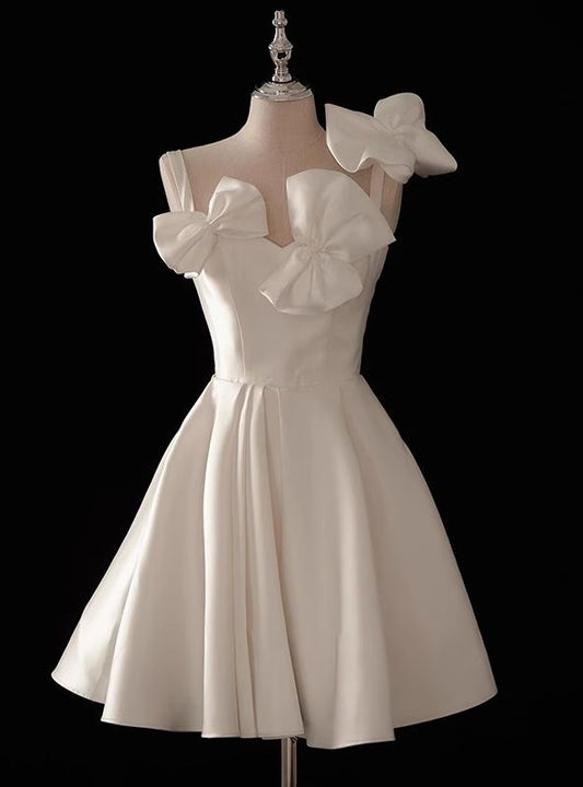 Elegante vestido de fiesta corto de satén con tirantes finos y corte en A, vestido de regreso a casa y vestido de noche GG592