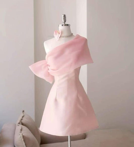 Elegante vestido de fiesta corto de satén rosa con un solo hombro, corte A, para regreso a casa y noche GG784