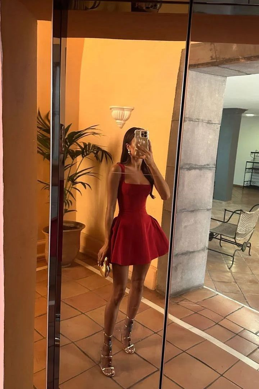 Elegant Burgundy Square Neck Mini Cocktail Dress, A-Line Short Homecoming Dress S739