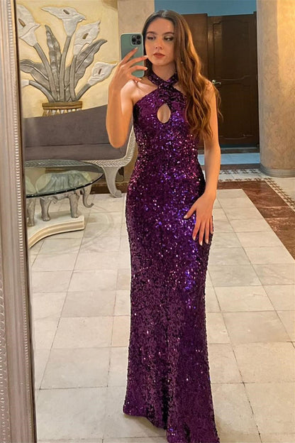 Vestidos de fiesta morados ajustados con cuello halter y lentejuelas largas