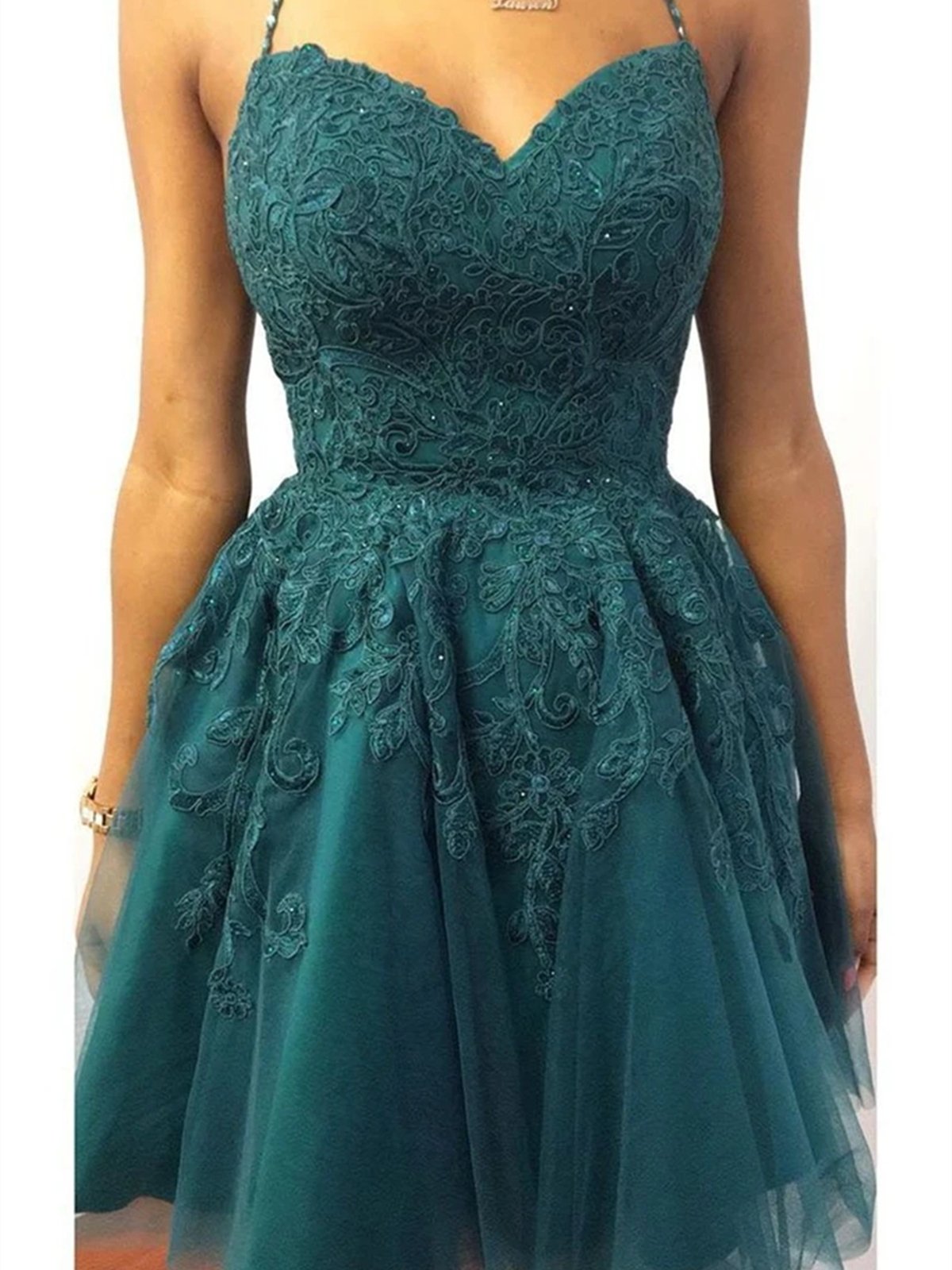 Vestidos de fiesta cortos de encaje verde esmeralda con cuello halter, vestidos de graduación cortos de encaje verde esmeralda