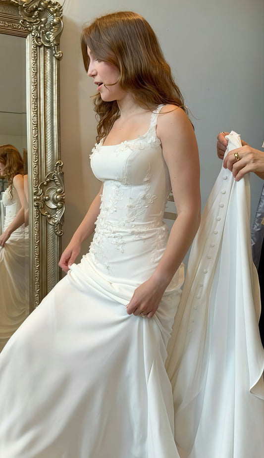 Ivory A-Line Appliques Wedding Gown, Classic Autumn Wedding Dress, Forest Wedding Dresses,AST1788