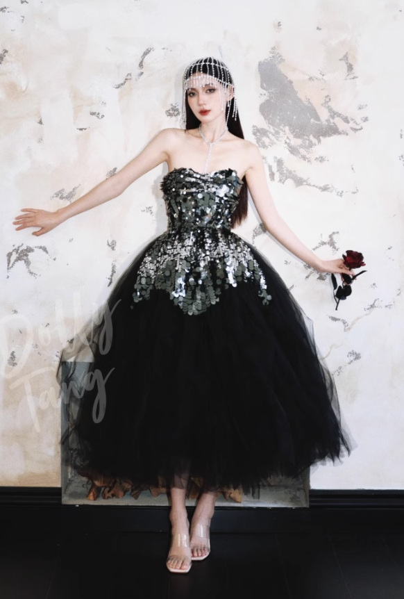 Shiny Black Sequin A Line Sweetheart Neck Tulle Homecoming Dress Cocktail Dress SH3580