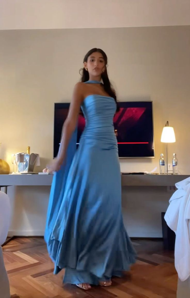 Vestido de fiesta azul sin tirantes, largo, para noche
