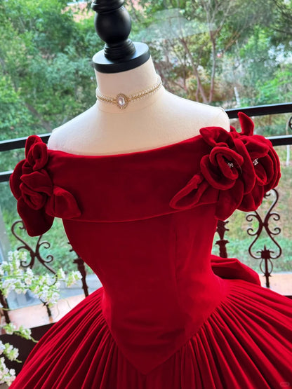 Burgundy Elegant Retro Long Velvet Quinceanera Dresses Prom Dress Graduation Dress Princess gh5005