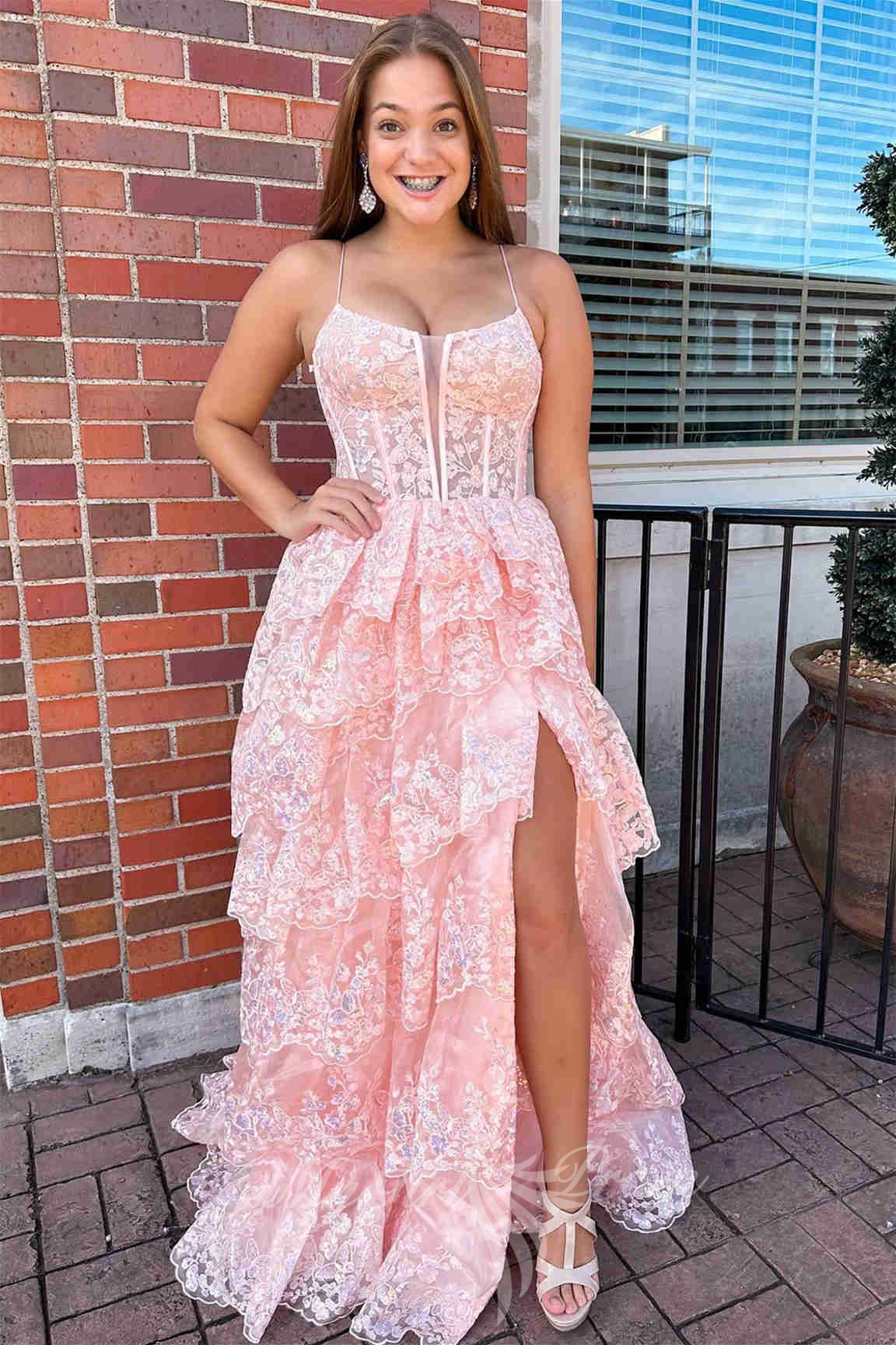 Spaghetti Straps Royal Blue Prom Dress Layers Evening Gowns with Appliques GP728