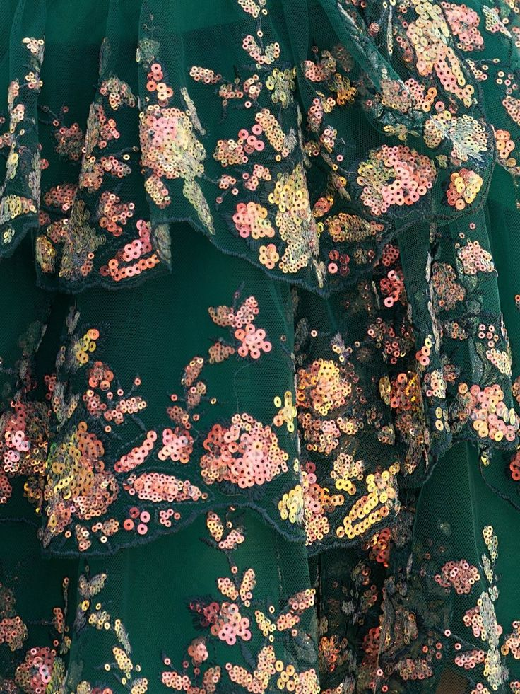 Unique Green A-Line Sweetheart Tulle Sequin Tiered Short Homecoming Dress Cocktail Dress S439