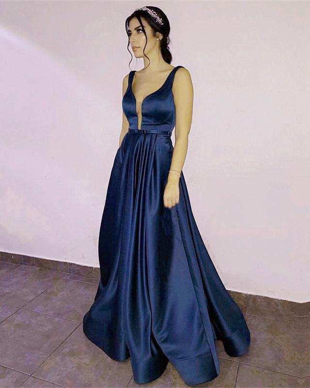 Vestidos de fiesta de satén verde esmeralda con escote en V y espalda descubierta