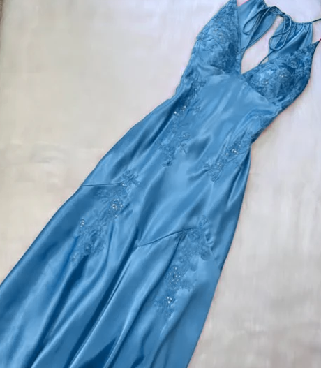 Green Mermaid V Neck Appliques Satin Open Back Long Prom Dress Outfits SH1820
