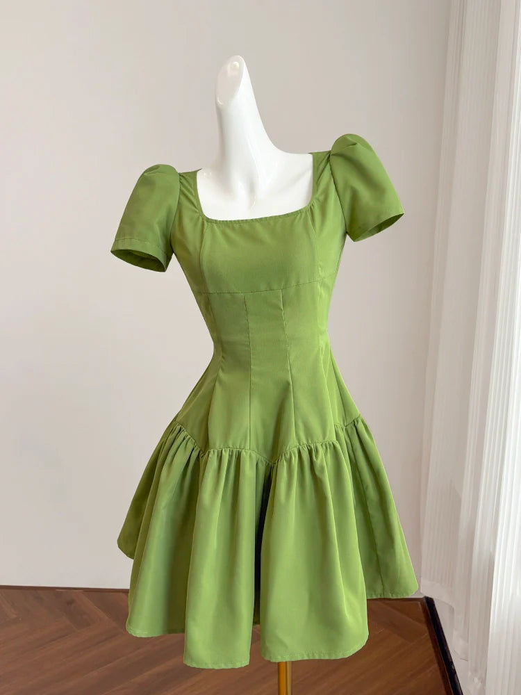 Green retro square neck homecoming dress for women summer short chic unique design small high-end dress 11289