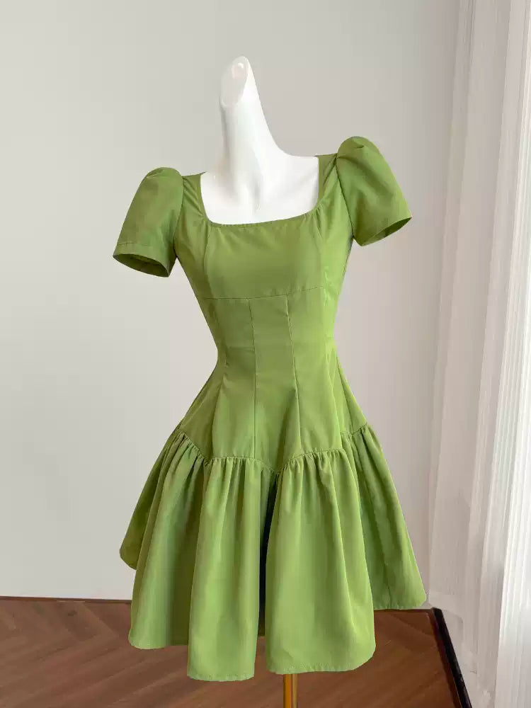Green retro square neck homecoming dress for women summer short chic unique design small high-end dress 11289