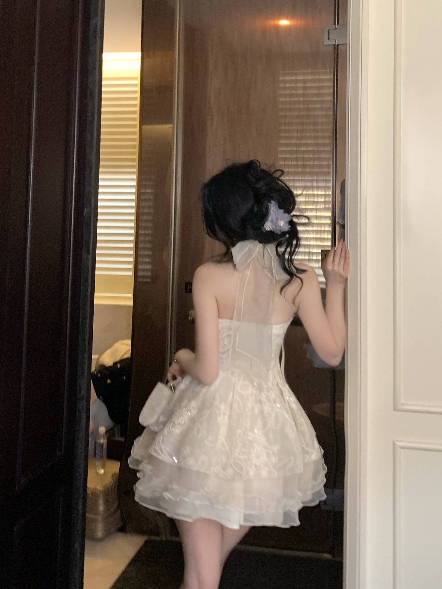 Hermoso vestido de fiesta con cuello halter, color marfil, con encaje, corto, mini, formal, para octavo grado, vestido de verano para escuela secundaria, atuendos para el regreso a casa DH682