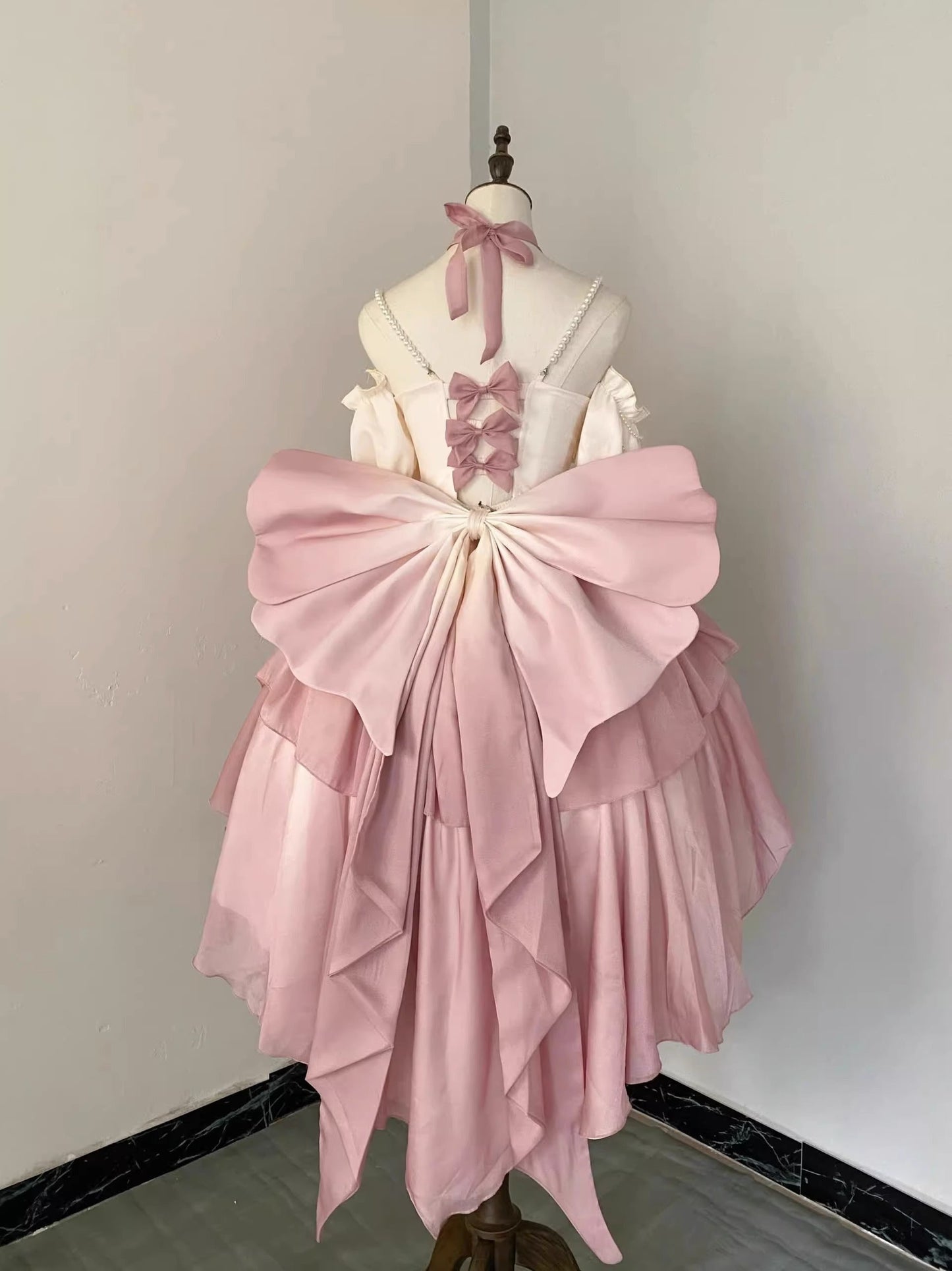 Vintage Ball Gown Spaghetti Straps Short Chiffon Summer 18th Birthday Dress High Low Ombre Pink Pearls Lolita Dress Birthday Outfits W1232