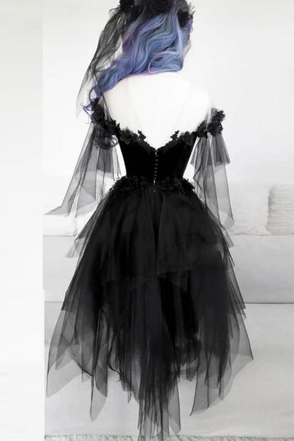 Vestidos cortos de tul negro con apliques de encaje y hombros descubiertos para fiesta de graduación