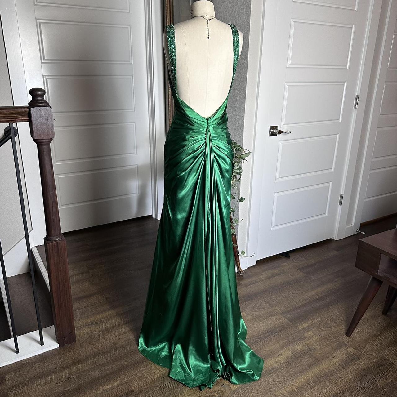 Green Shiny Vintage Fashion Sexy V-neck Rhinestone Bodycon Long Satin Backless Formal Prom Dress Evening Dress Party Dress gh3688