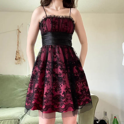 Vestido de fiesta de satén de gasa con apliques de lentejuelas y tirantes finos color burdeos, estilo retro, TP4092