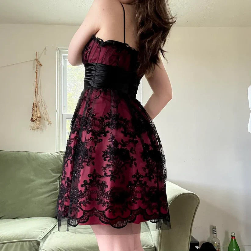 Vestido de fiesta de satén de gasa con apliques de lentejuelas y tirantes finos color burdeos, estilo retro, TP4092