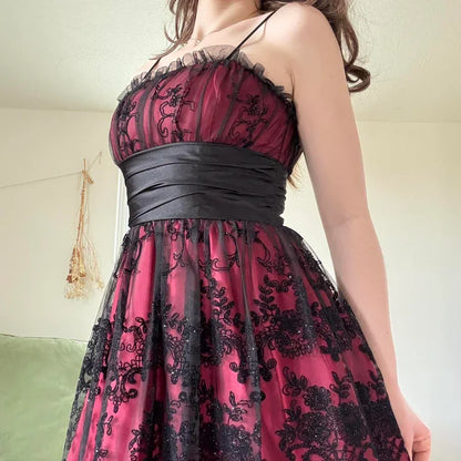Vestido de fiesta de satén de gasa con apliques de lentejuelas y tirantes finos color burdeos, estilo retro, TP4092