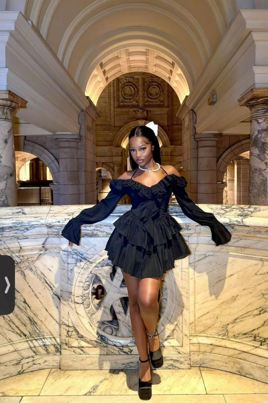 Vestido de cóctel corto negro sexy de manga larga en forma de A
