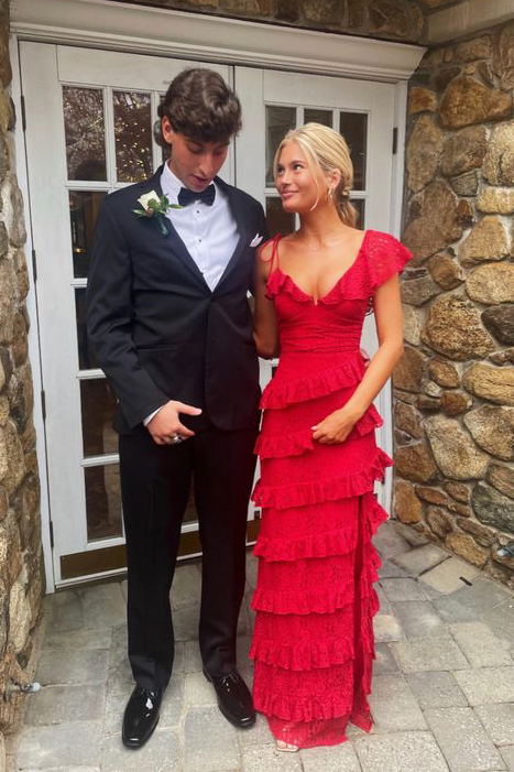 Princess Red Lace Tiered Long Prom Dresses Sleeveless Graduation Gown GP363