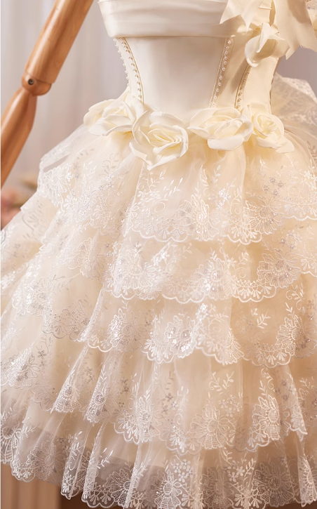 Charming Champagne Lace-edge Off-the-shoulder Design Mesh Tiered Homecoming Dress TP3478