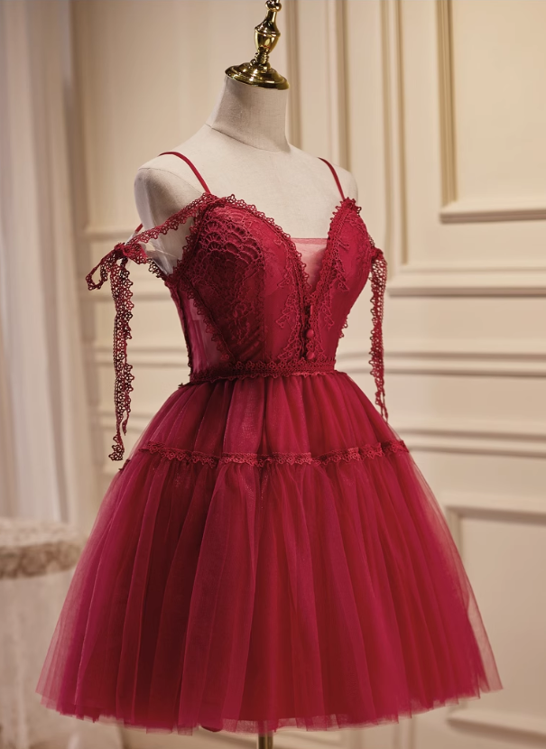 New Fashion Wine Red Lace Design Elegant Mesh Spaghetti Strap Homecoming Dress TP3491