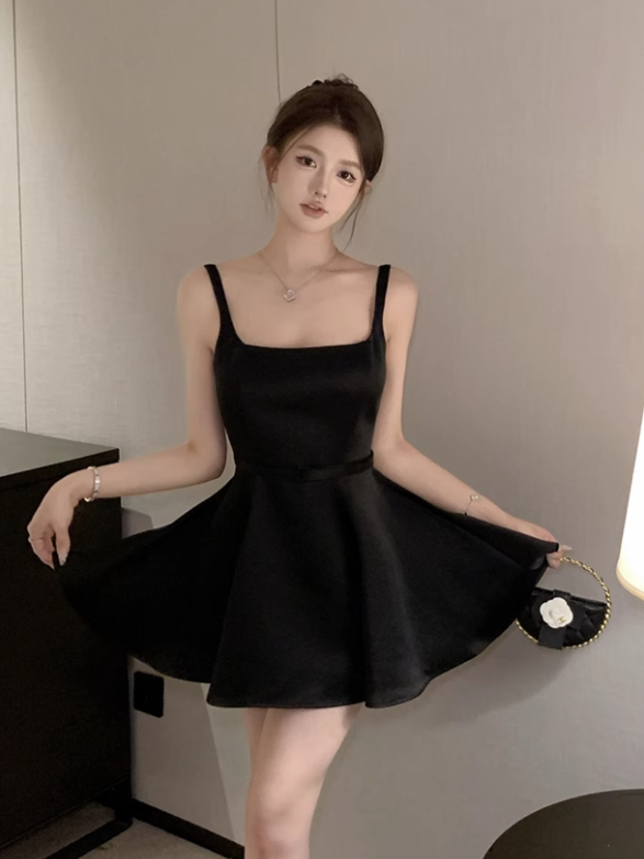Fashion White Satin Irregular Ruffled Hem Design A-line Halter Homecoming Dress TP3691