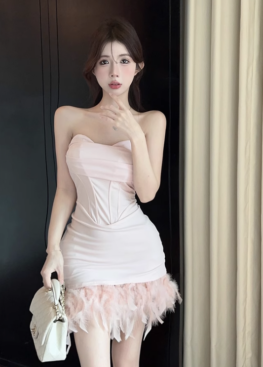 Fashion Pink Sweetheart Fluffy Hem Design A-line Strapless Homecoming Dress TP3696