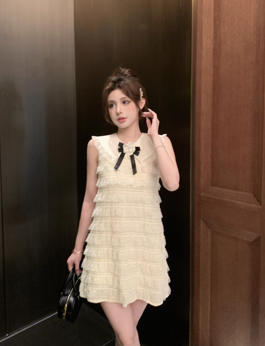 Fashion Beige Bow Lace Design A-line Sleeveless Strapless Homecoming Dress TP3698